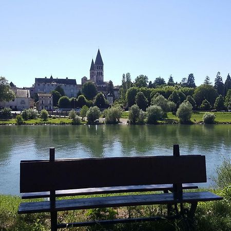 Tournus Belle Maison Vue Sur Saone Exterior photo